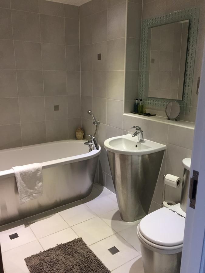 High View Serviced Apartment Cardiff Dış mekan fotoğraf
